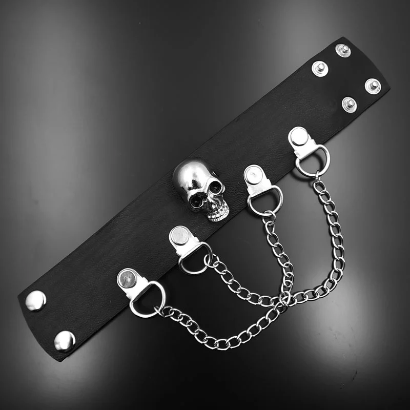 3 Sıra Spike Bileklik 124